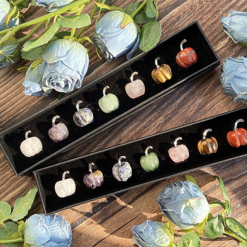 Healing Crystal Set - Набор украшений из натуральных кристаллов: тыква,